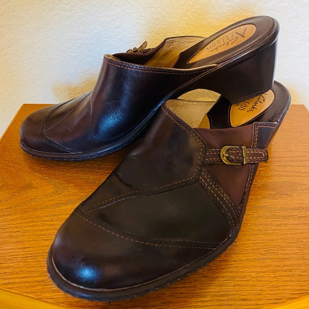 Clark’s Artisan Collection Slip Ons